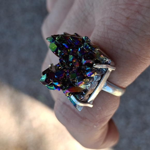 New Titanium Druzy 925 Silver Ring. - Picture 5 of 16